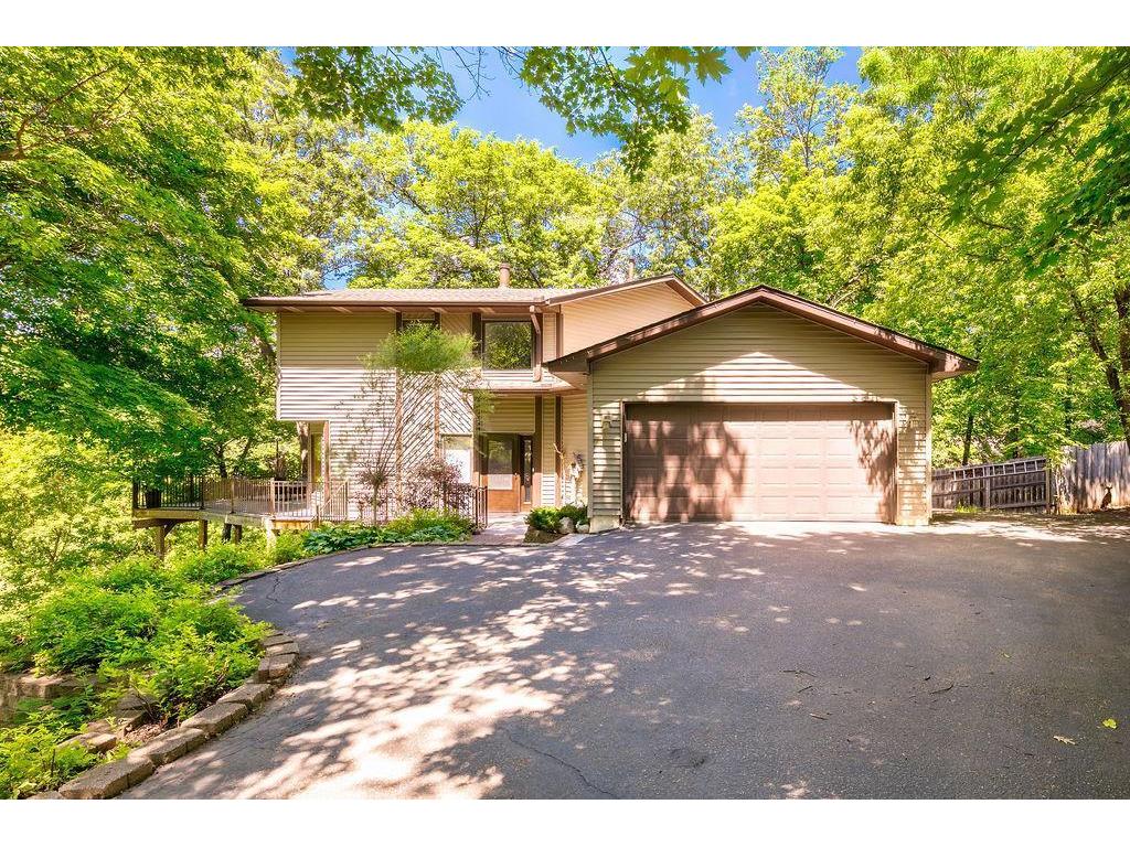 2315 Larch Ln N Plymouth MN 55441 6554669 image1