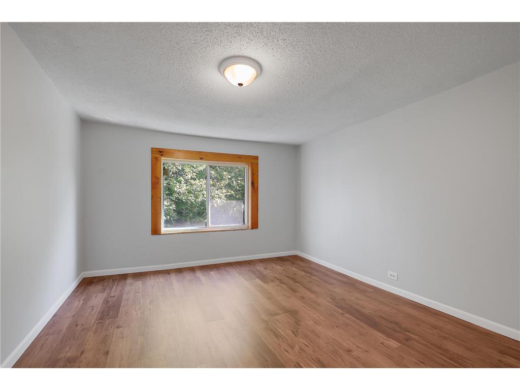 2316 24th Avenue N Minneapolis MN 55411 7073889 image18