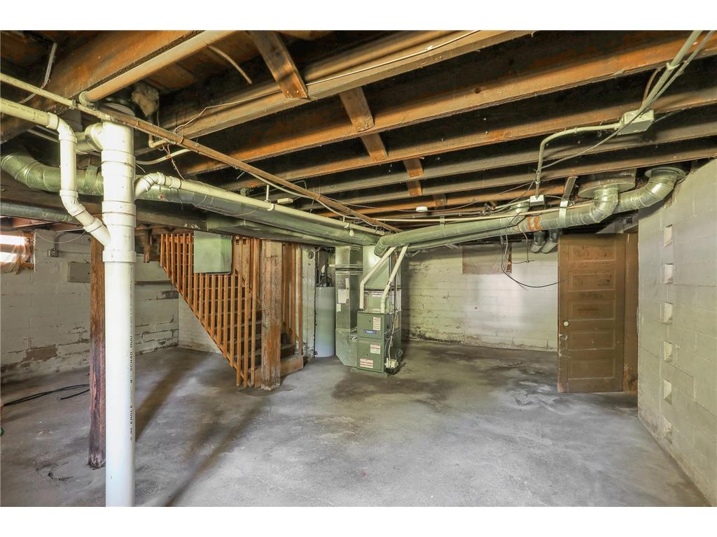 2316 24th Avenue N Minneapolis MN 55411 7073889 image23