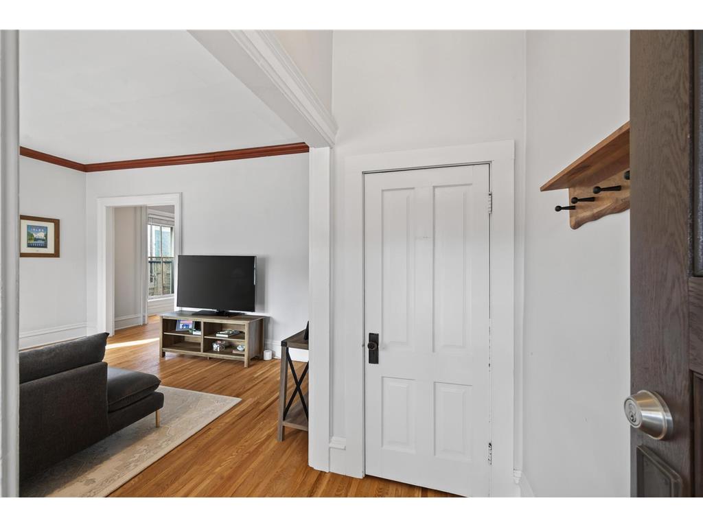 2316 Fremont Avenue S Minneapolis MN 55405 7052597 image10