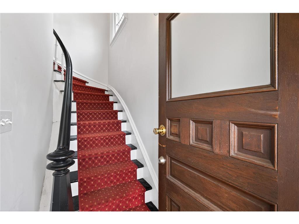 2316 Fremont Avenue S Minneapolis MN 55405 7052597 image22