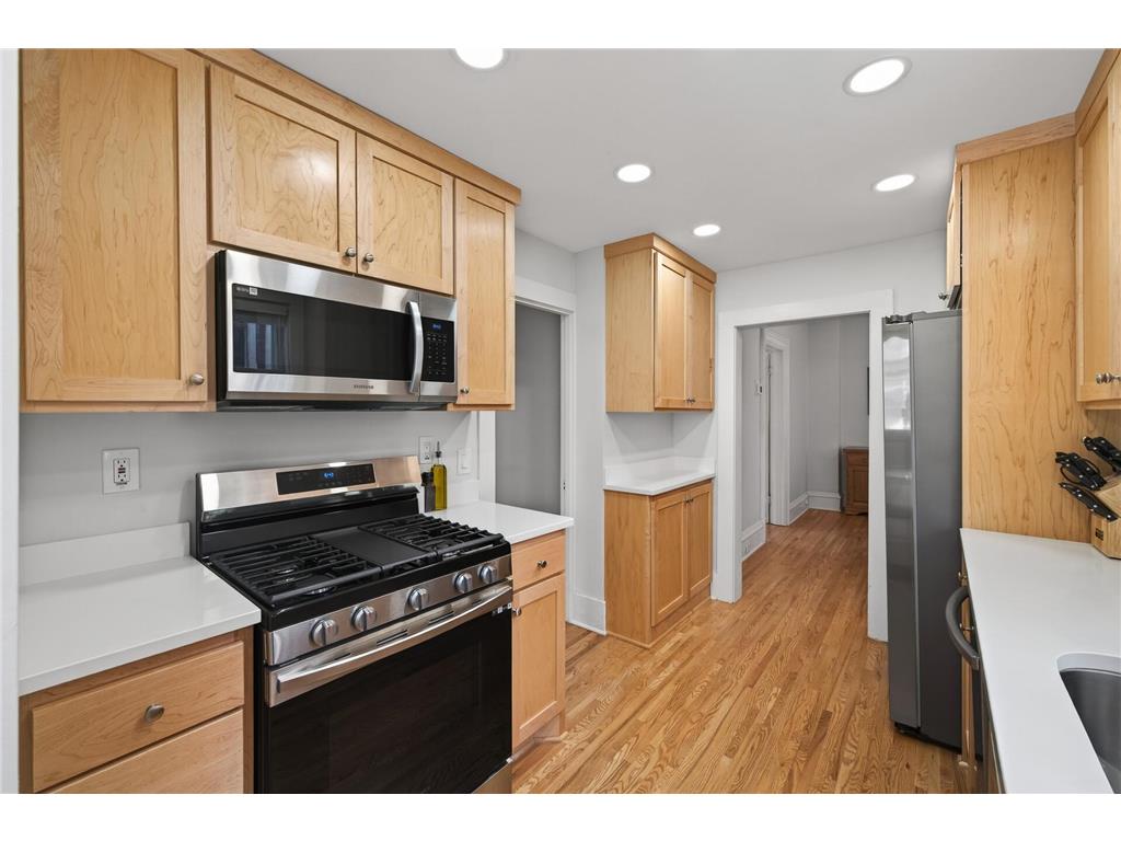 2316 Fremont Avenue S Minneapolis MN 55405 7052597 image9