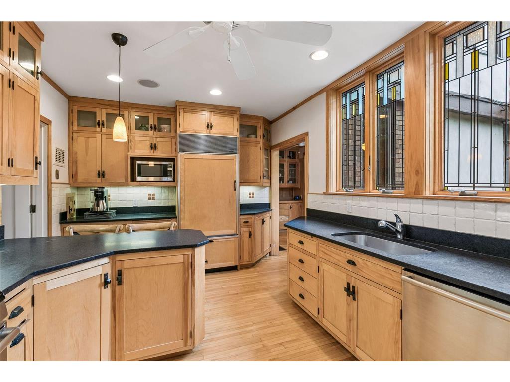 2316 Oliver Avenue S Minneapolis MN 55405 7046448 image17