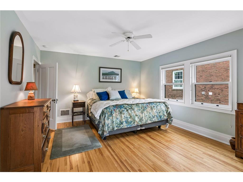 2316 Oliver Avenue S Minneapolis MN 55405 7046448 image23