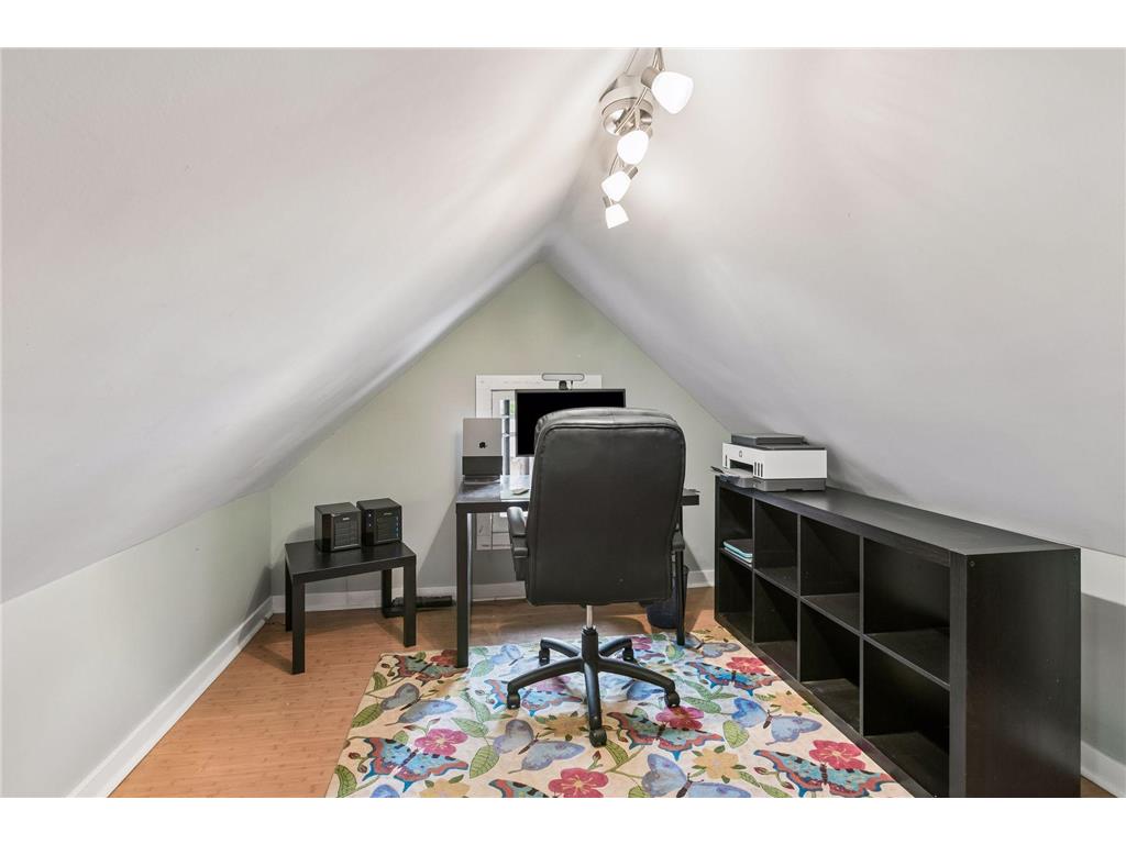 2316 Oliver Avenue S Minneapolis MN 55405 7046448 image37