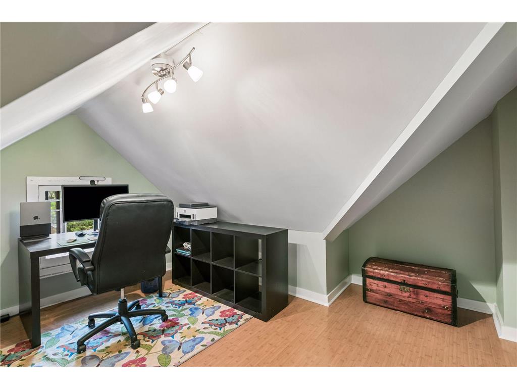 2316 Oliver Avenue S Minneapolis MN 55405 7046448 image38