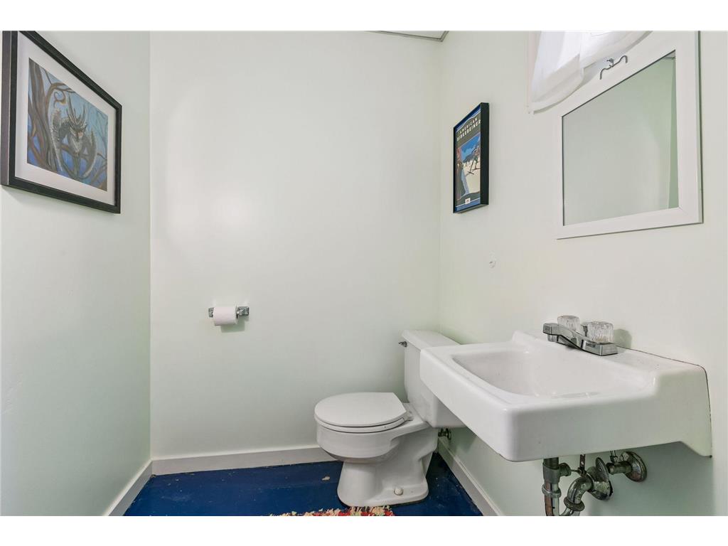 2316 Oliver Avenue S Minneapolis MN 55405 7046448 image41