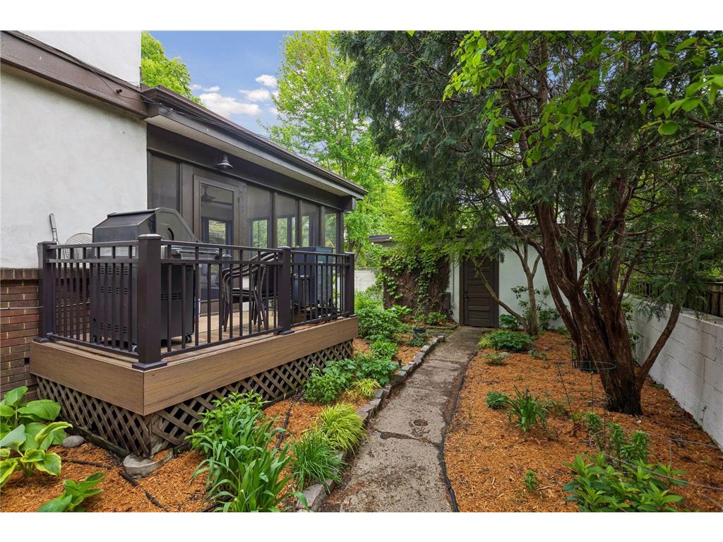 2316 Oliver Avenue S Minneapolis MN 55405 7046448 image47