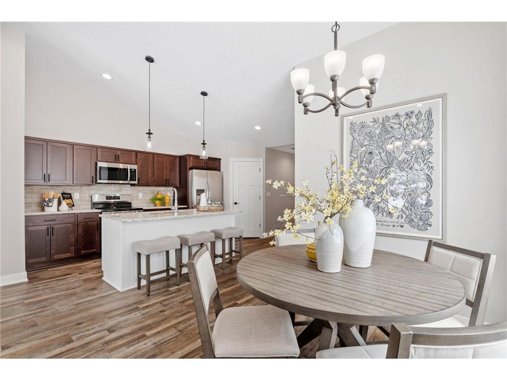 2317 17th Avenue E North Saint Paul MN 55109 7066944 image9