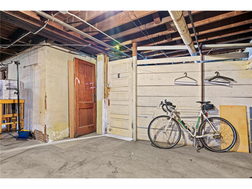 2317 Bryant Avenue S #3 Minneapolis MN 55405 7006788 image39