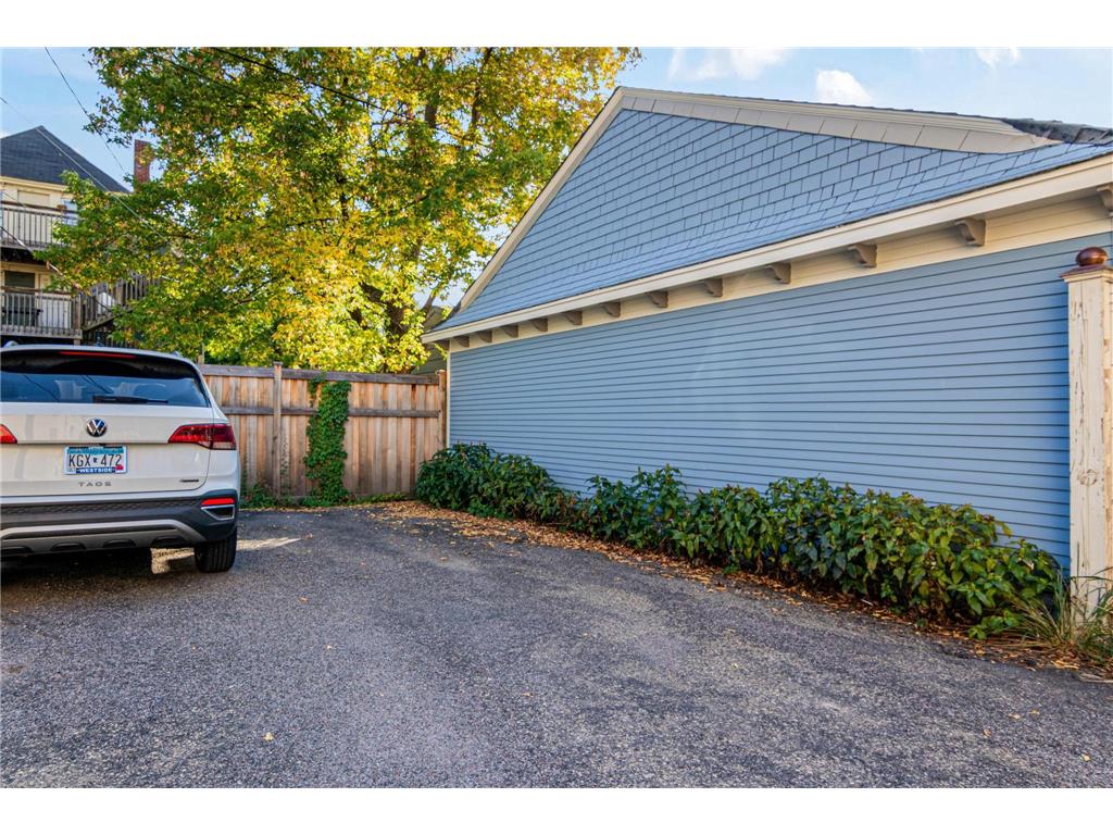 2317 Bryant Avenue S #3 Minneapolis MN 55405 7006788 image45