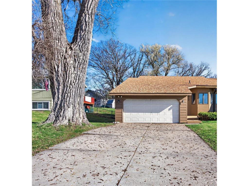 2317 Montana Avenue E Maplewood MN 55119 7051883 image1