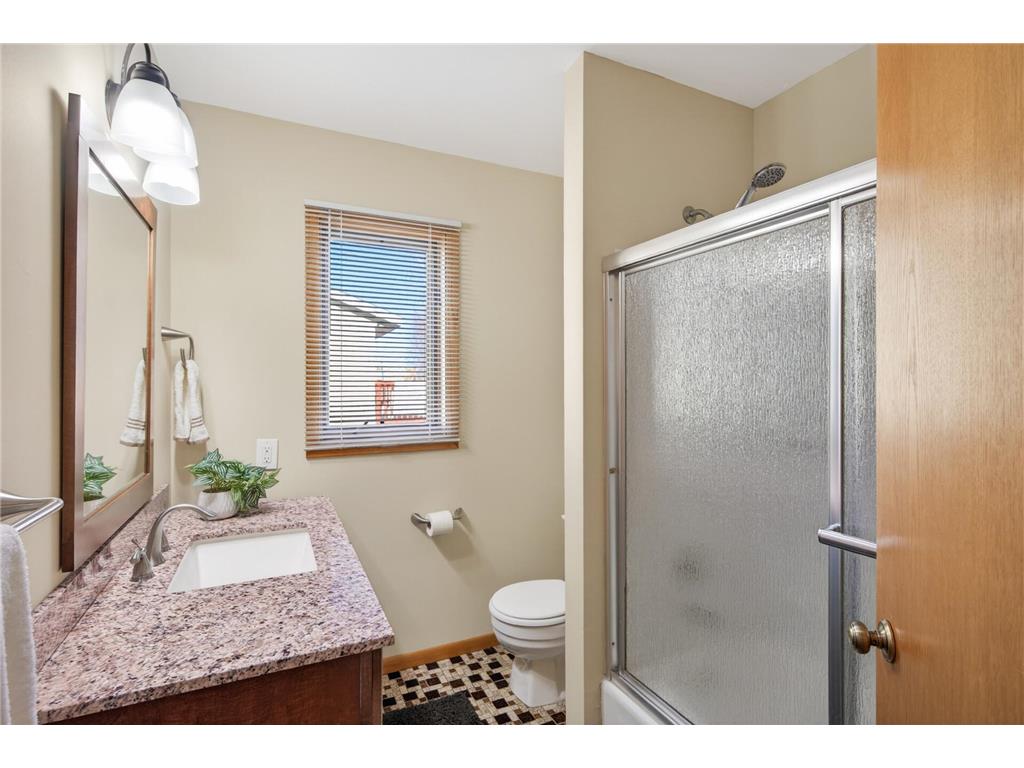 2317 Montana Avenue E Maplewood MN 55119 7051883 image15