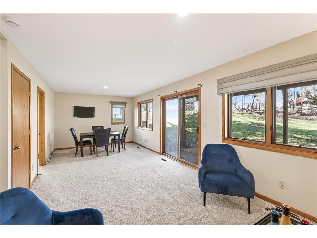 2317 Montana Avenue E Maplewood MN 55119 7051883 image19
