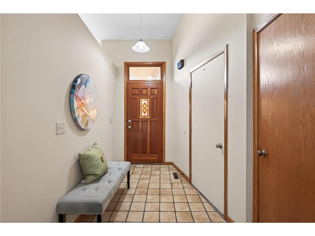 2317 Montana Avenue E Maplewood MN 55119 7051883 image2