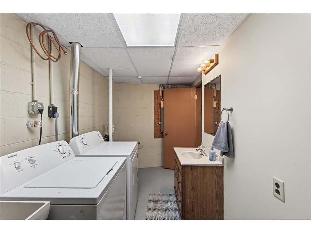 2317 Montana Avenue E Maplewood MN 55119 7051883 image24