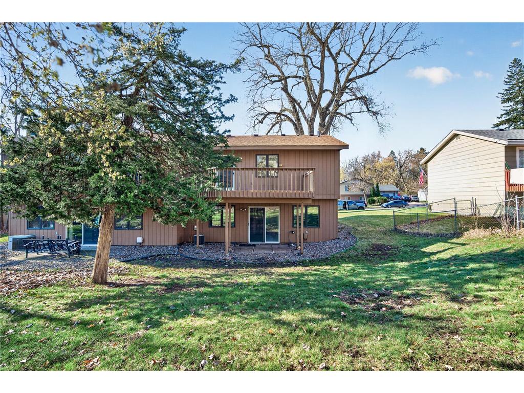 2317 Montana Avenue E Maplewood MN 55119 7051883 image26