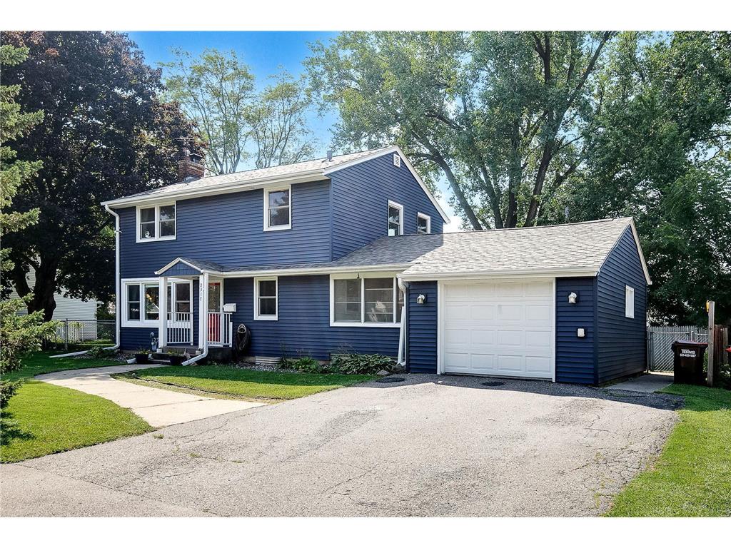 2317 Wentworth Avenue South Saint Paul MN 55075 6419161 image1