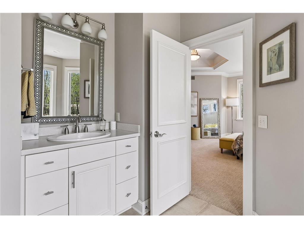 23171 Woodland Ridge Drive Lakeville MN 55044 7060348 image28