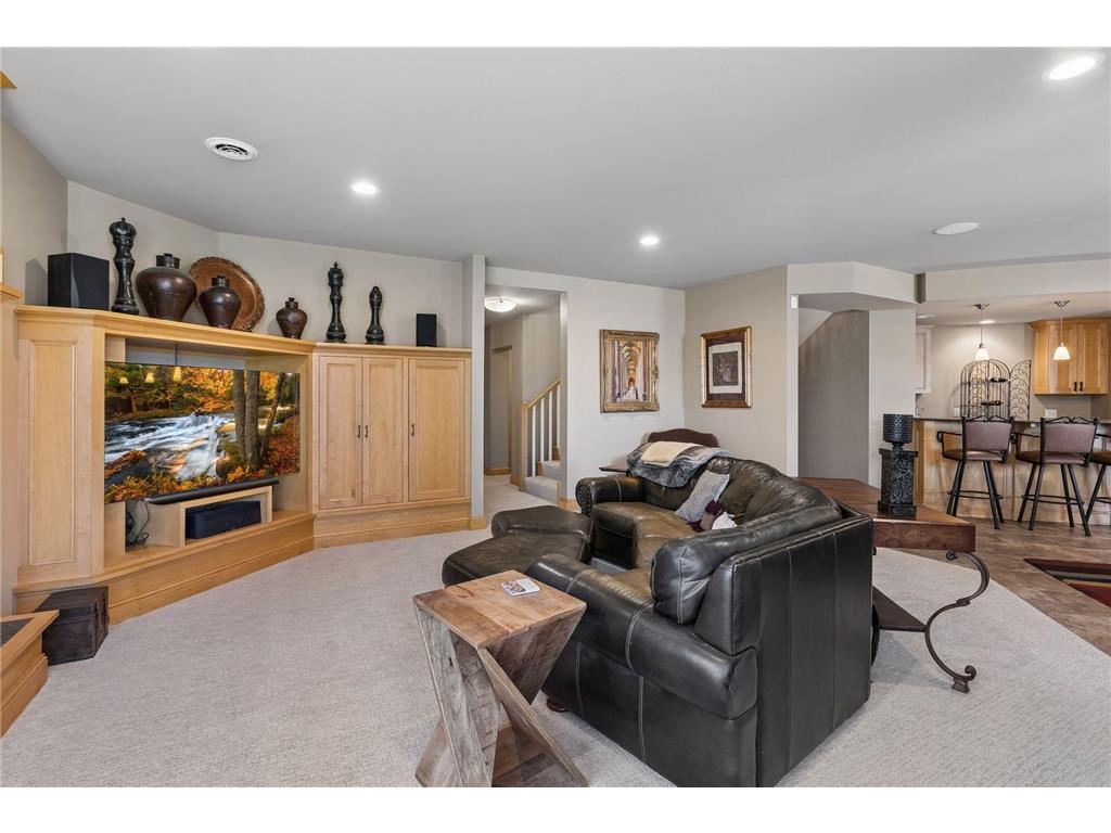 23171 Woodland Ridge Drive Lakeville MN 55044 7060348 image34