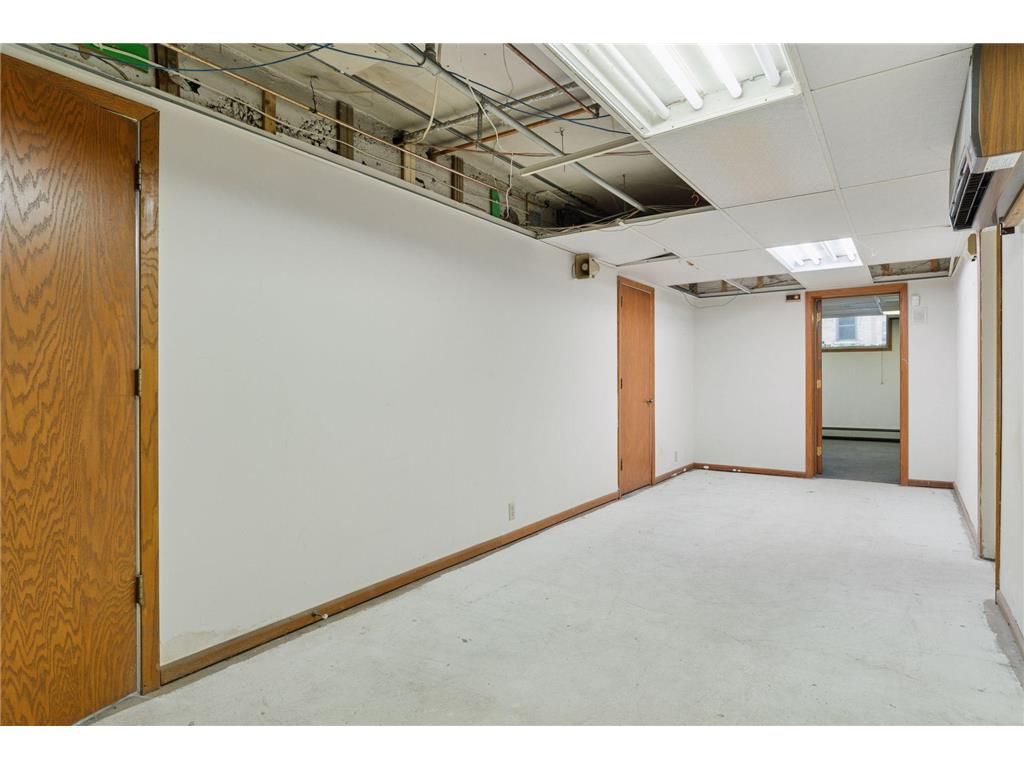 2318 1st Avenue Minneapolis MN 55404 7005502 image53