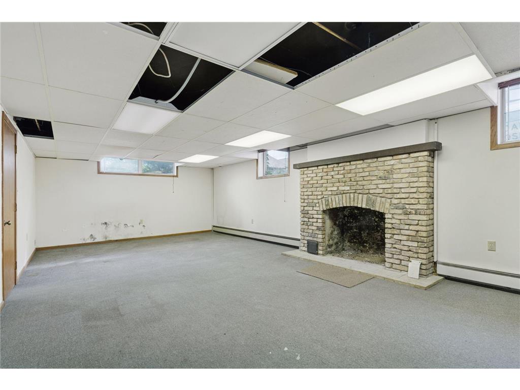 2318 1st Avenue Minneapolis MN 55404 7005502 image56