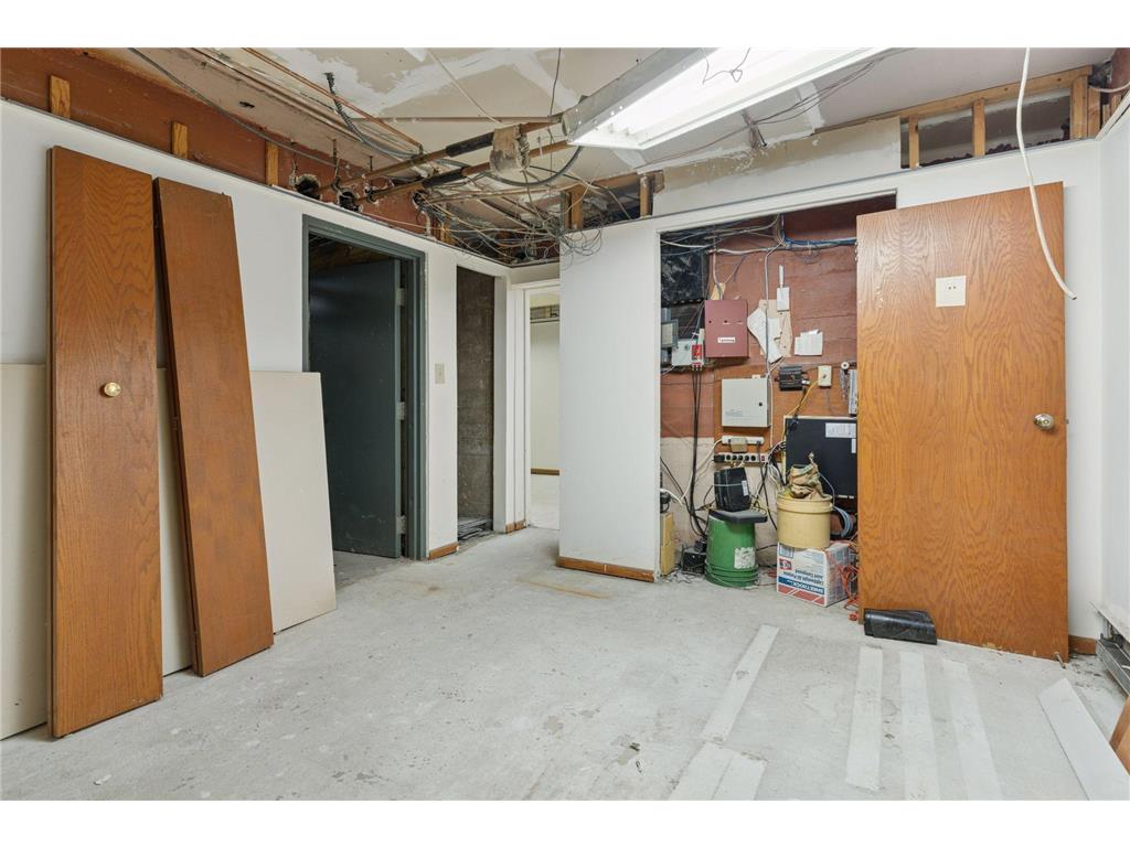 2318 1st Avenue Minneapolis MN 55404 7005502 image58