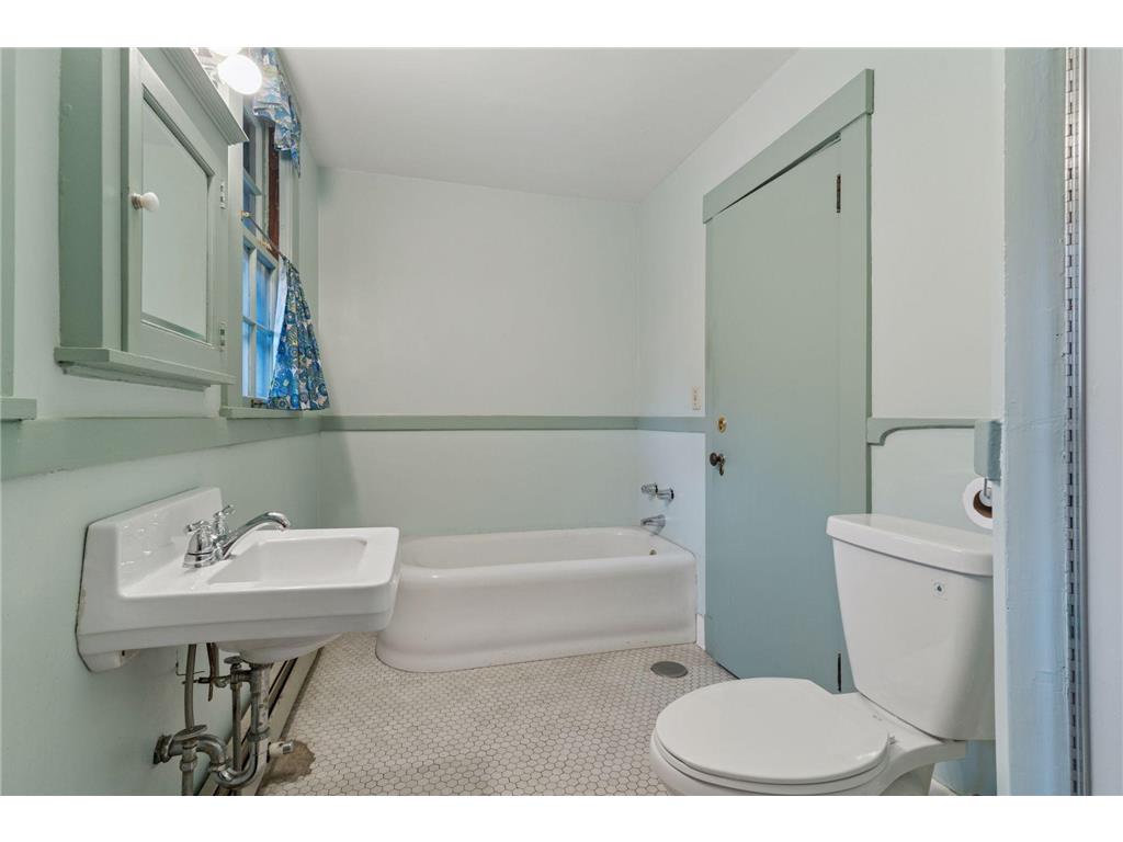 2318 1st Avenue S Minneapolis MN 55404 6782793 image31