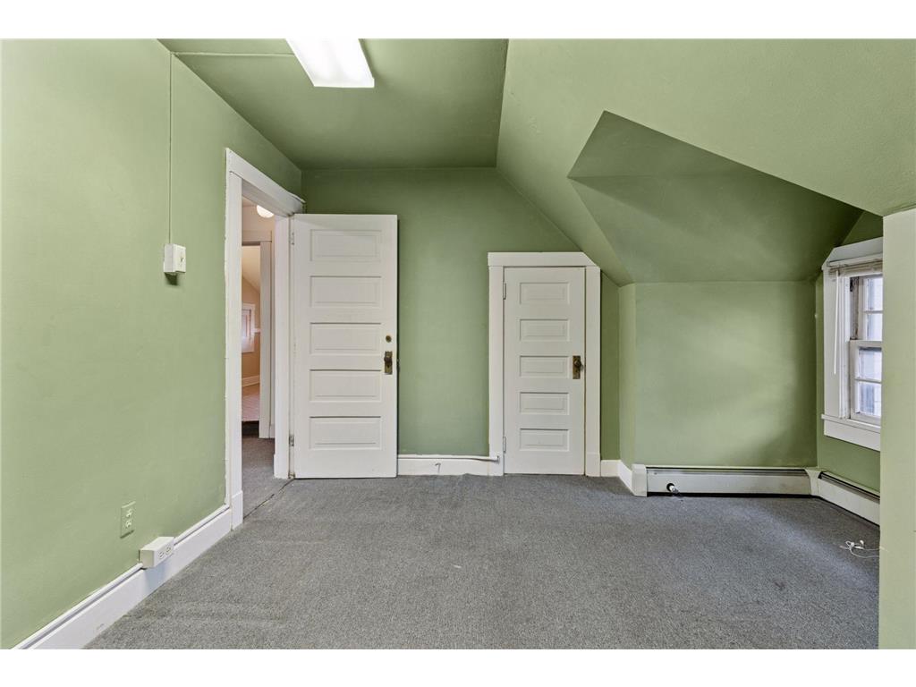 2318 1st Avenue S Minneapolis MN 55404 6782793 image49