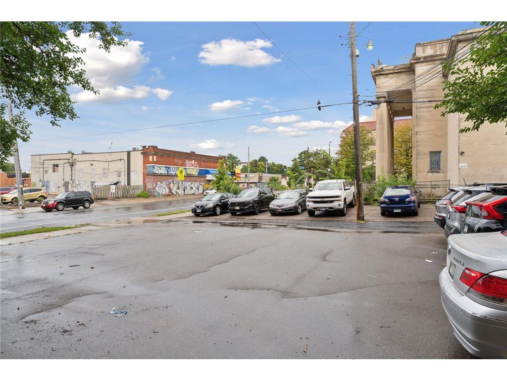 2318 1st Avenue S Minneapolis MN 55404 6782793 image62