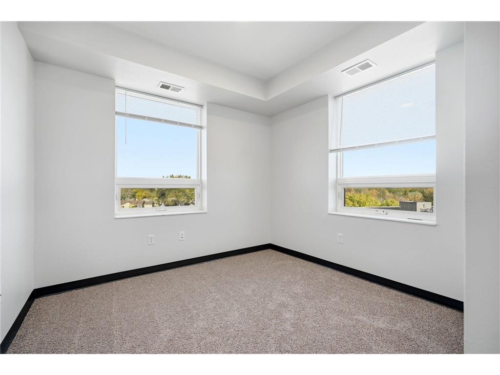 2318 Jefferson St NE #323 Minneapolis MN 55418 6815085 image12