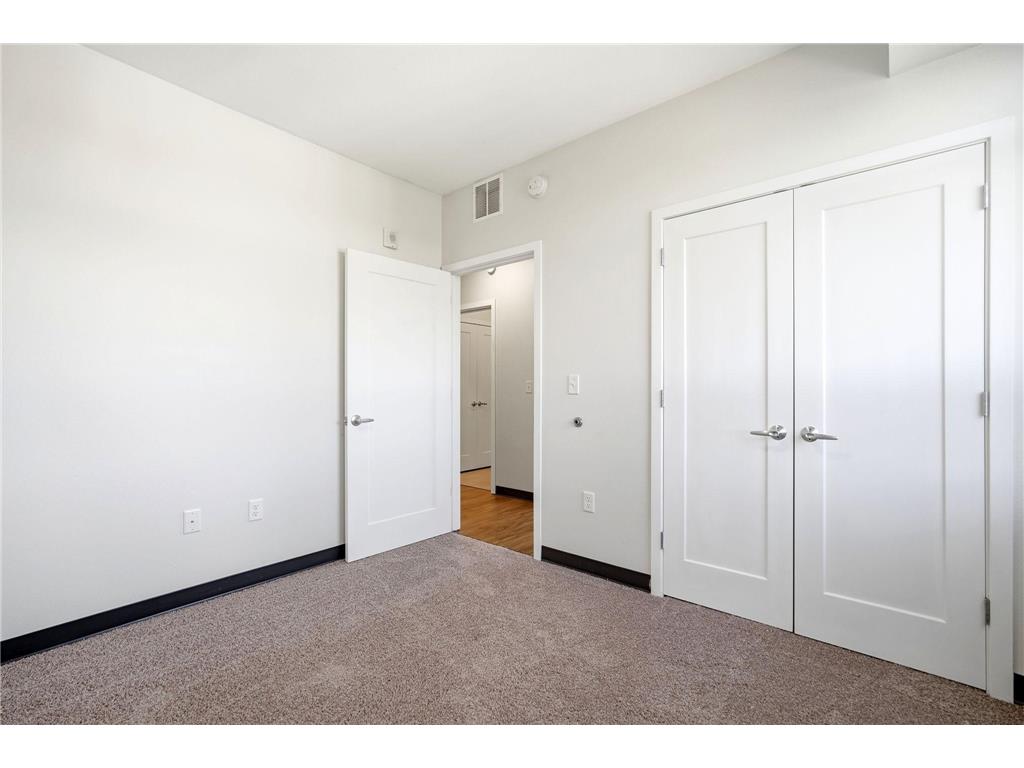 2318 Jefferson St NE #323 Minneapolis MN 55418 6815085 image13