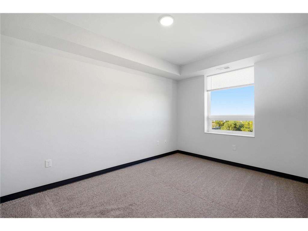 2318 Jefferson St NE #323 Minneapolis MN 55418 6815085 image16