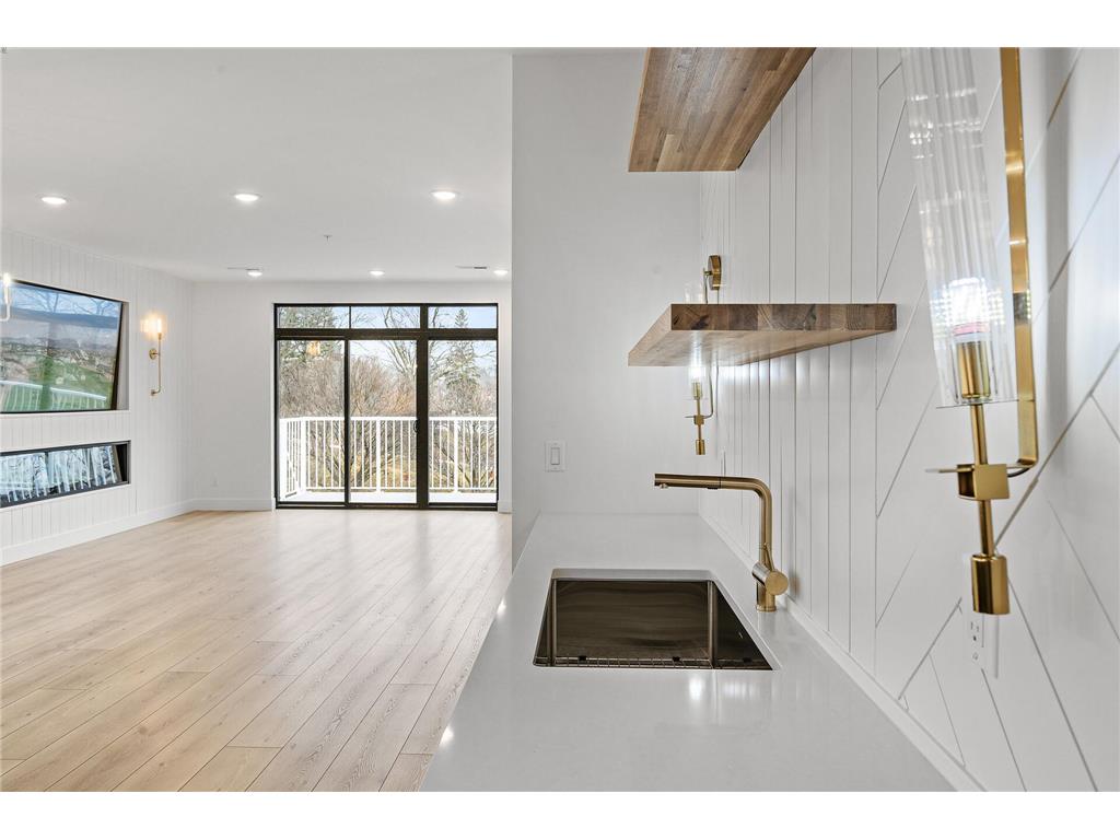 2318 Johnson Street NE #201 Minneapolis MN 55418 7049091 image27