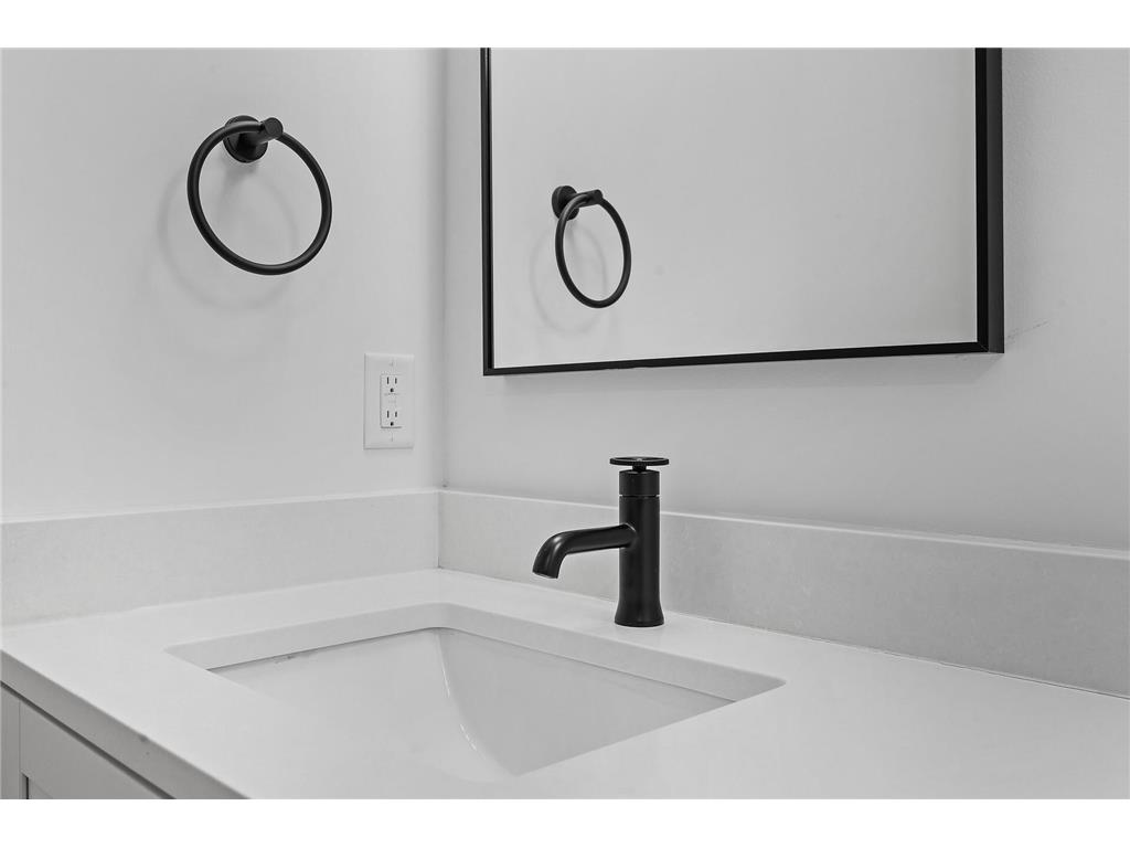 2318 Johnson Street NE #201 Minneapolis MN 55418 7049091 image41