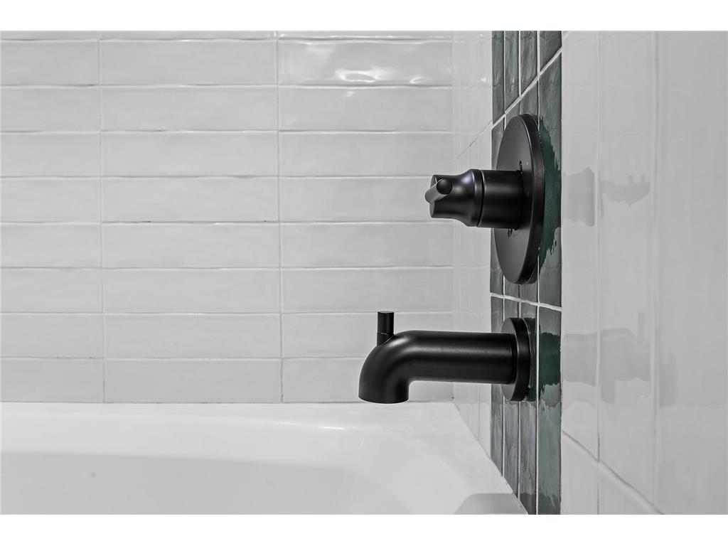 2318 Johnson Street NE #201 Minneapolis MN 55418 7049091 image44