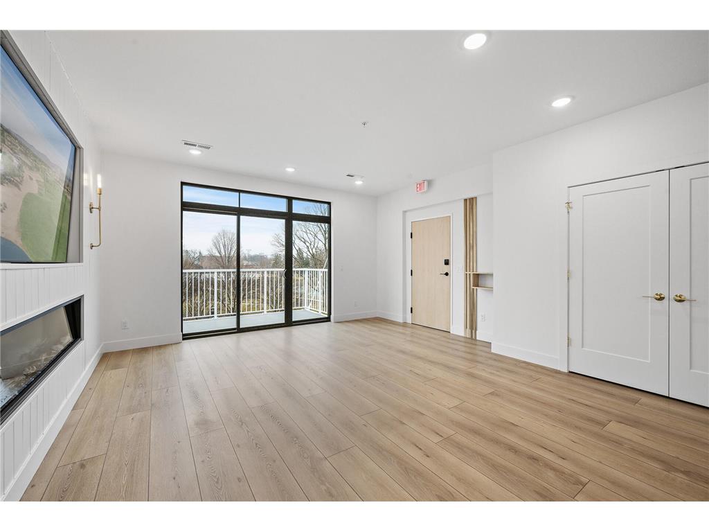 2318 Johnson Street NE #201 Minneapolis MN 55418 7049091 image6