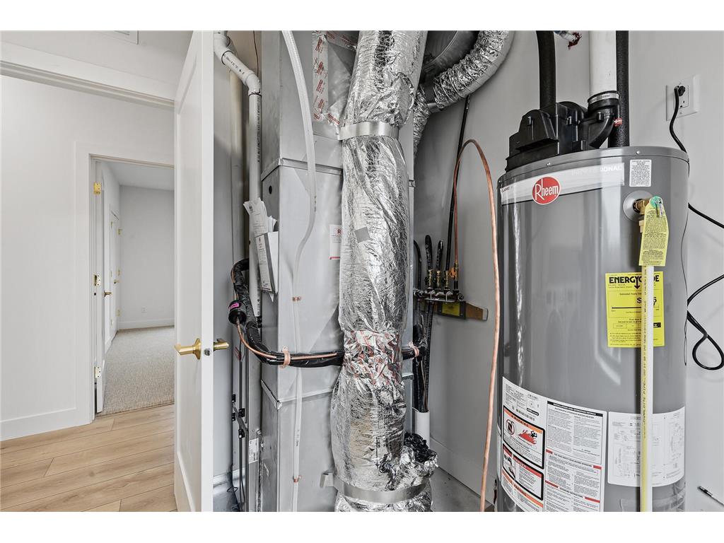 2318 Johnson Street NE #201 Minneapolis MN 55418 7049091 image67