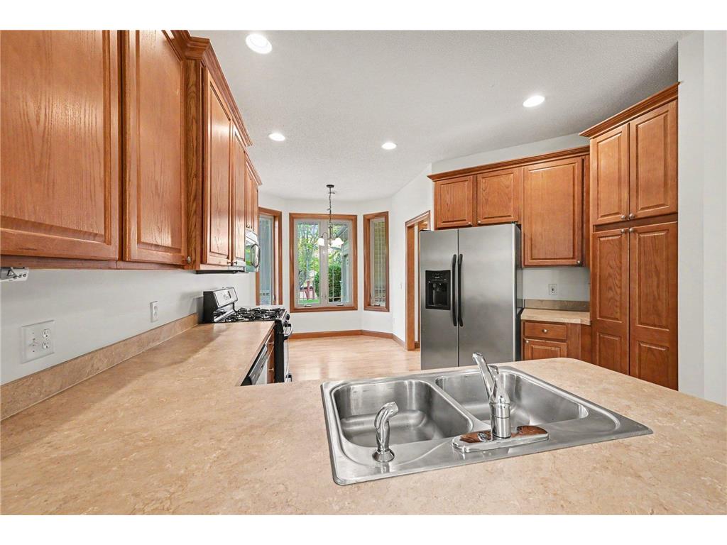 2318 Olivia Court E Maplewood MN 55119 7061746 image16