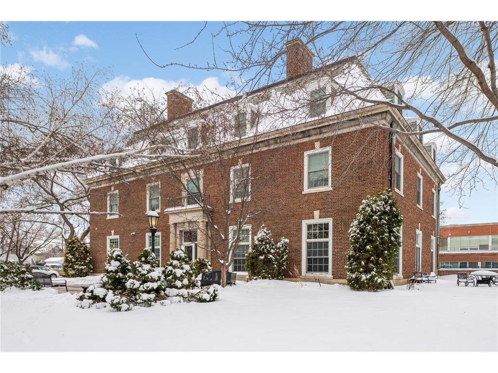 2318 Park Avenue Minneapolis MN 55404 6824408 image1