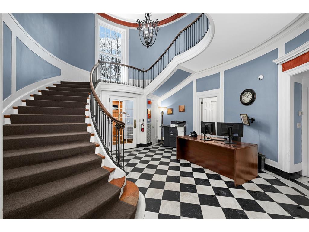 2318 Park Avenue Minneapolis MN 55404 6824408 image3