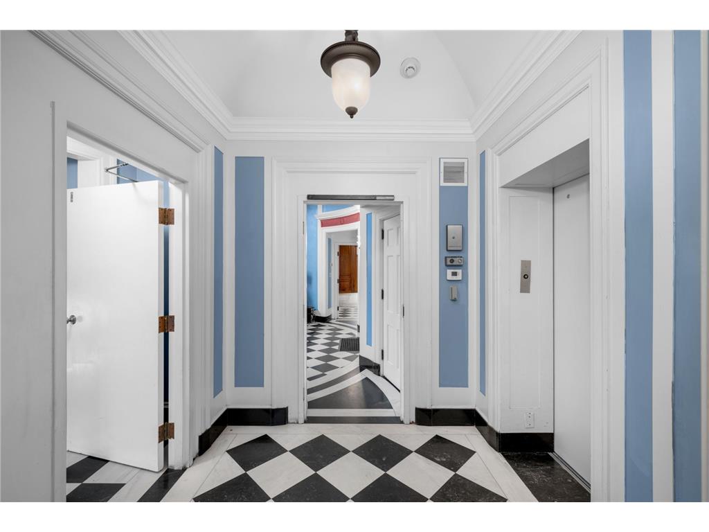 2318 Park Avenue Minneapolis MN 55404 6824408 image9