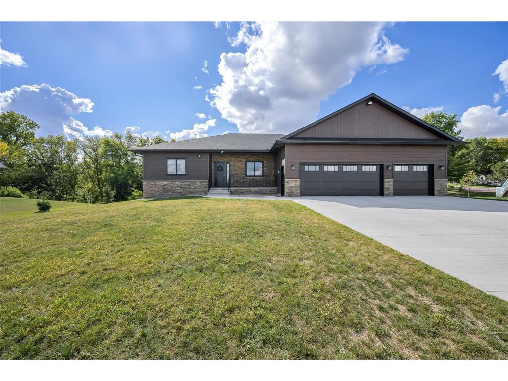 2318 Red Bird Lane Fairmont MN 56031 6606980 image1