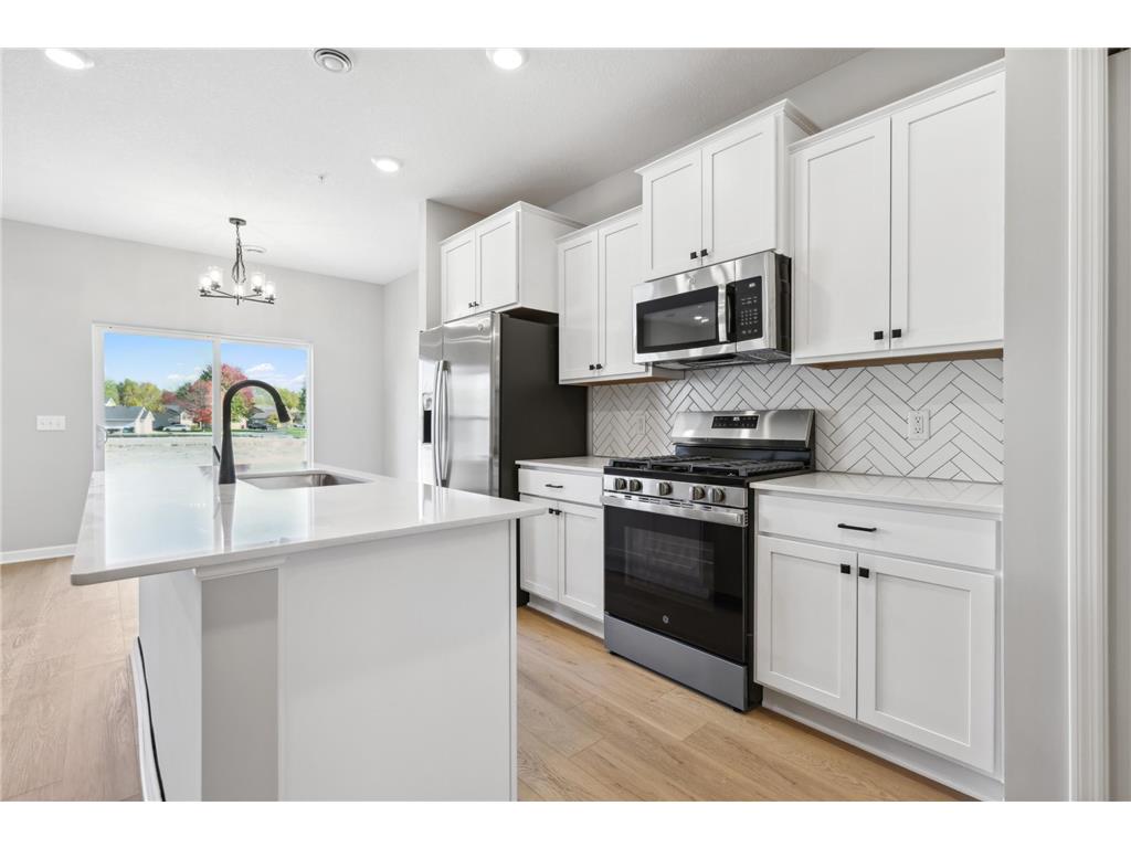 23185 Creekview Court Rogers MN 55374 6775076 image4