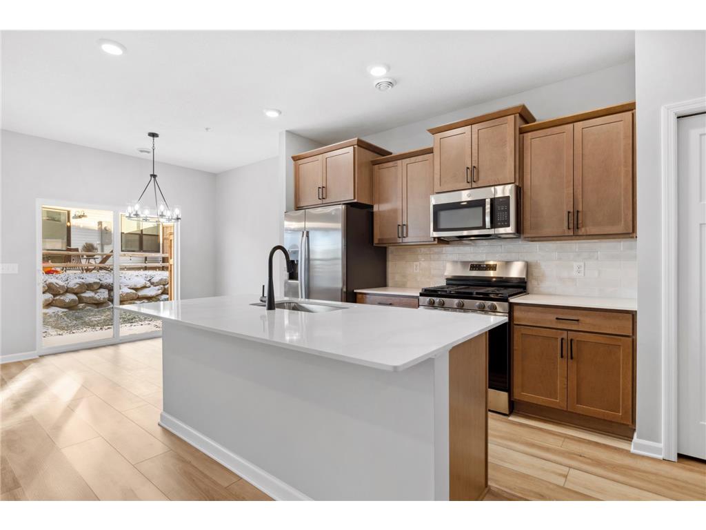 23189 Creekview Court Rogers MN 55374 6774429 image1