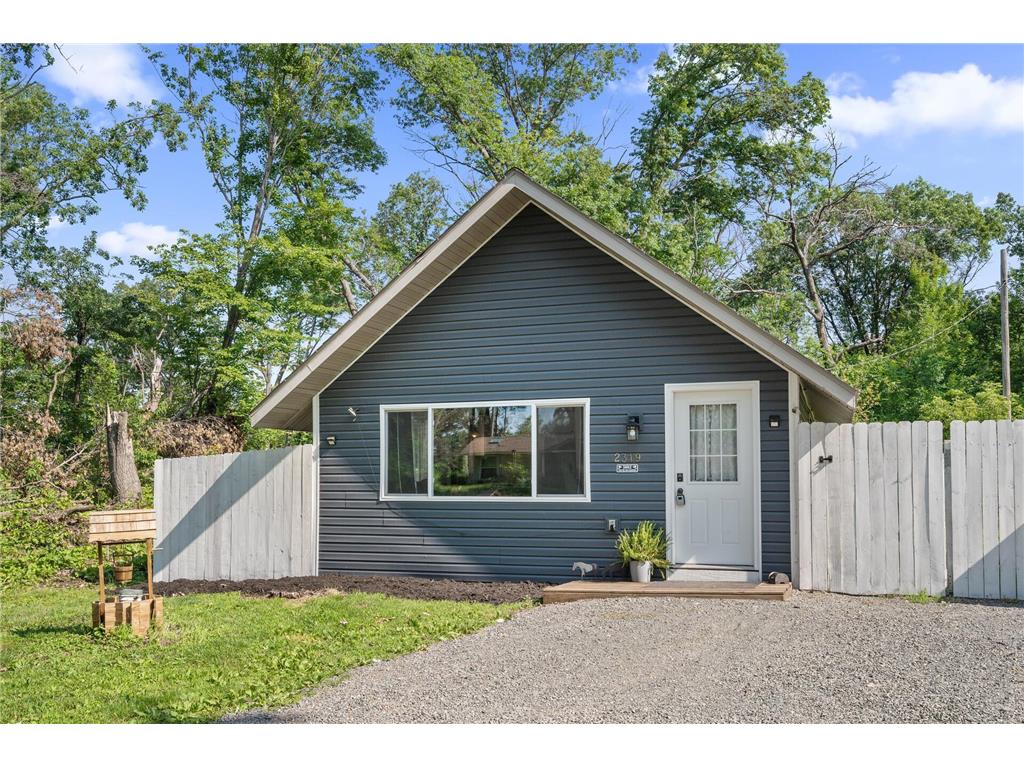 2319 294th Avenue NW Isanti MN 55040 6742964 image1