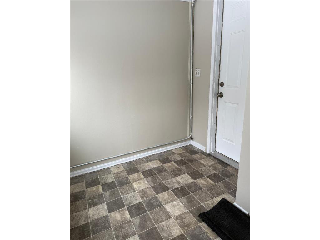 2319 4th Street NE Minneapolis MN 55418 7018628 image10