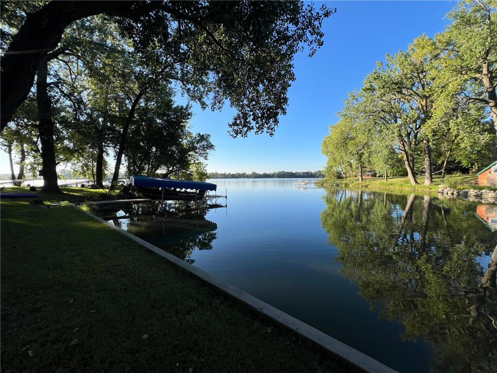 2319 Cottonwood Lake Drive Windom MN 56101 - Cottonwood 6782109 image2