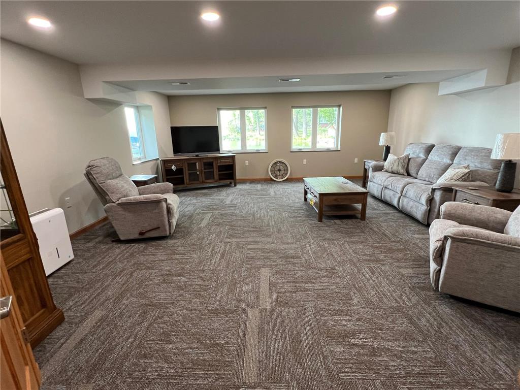 2319 Cottonwood Lake Drive Windom MN 56101 - Cottonwood 6782109 image24