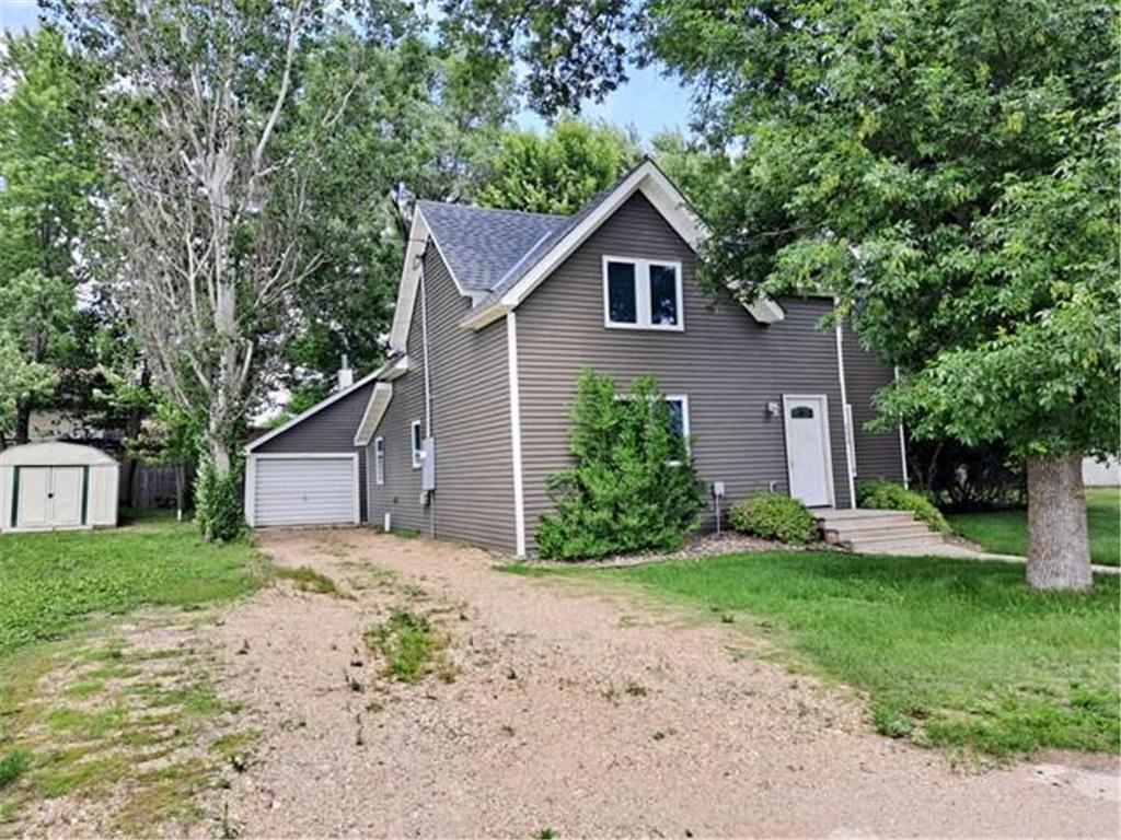 232 1st Avenue NW New London MN 56273 6755154 image1